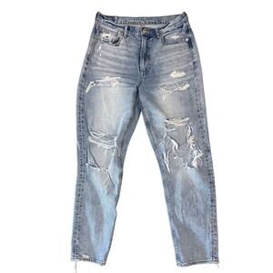 American Eagle Outfitters Mom Jean Light Wash Distressed Ripped High Rise Size 6